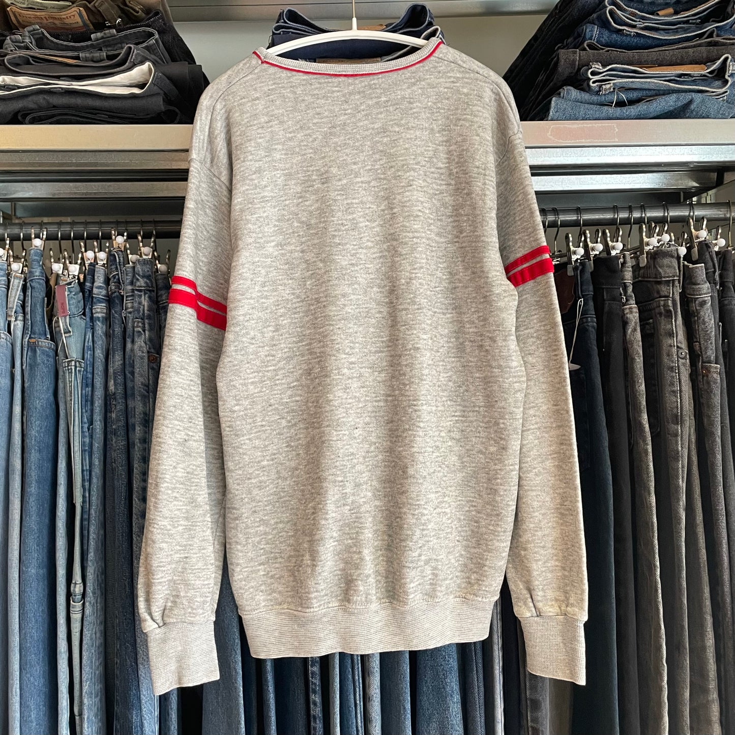 V-neck Sweatshirt Gray