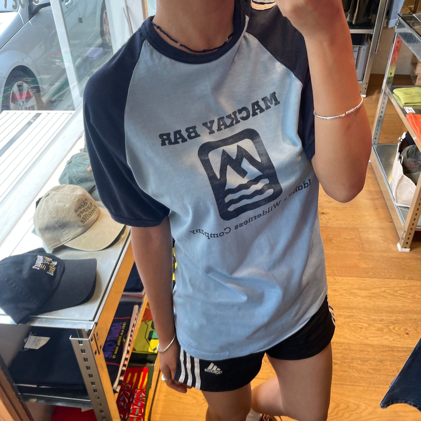 Mackay Bar Raglan T-Shirt