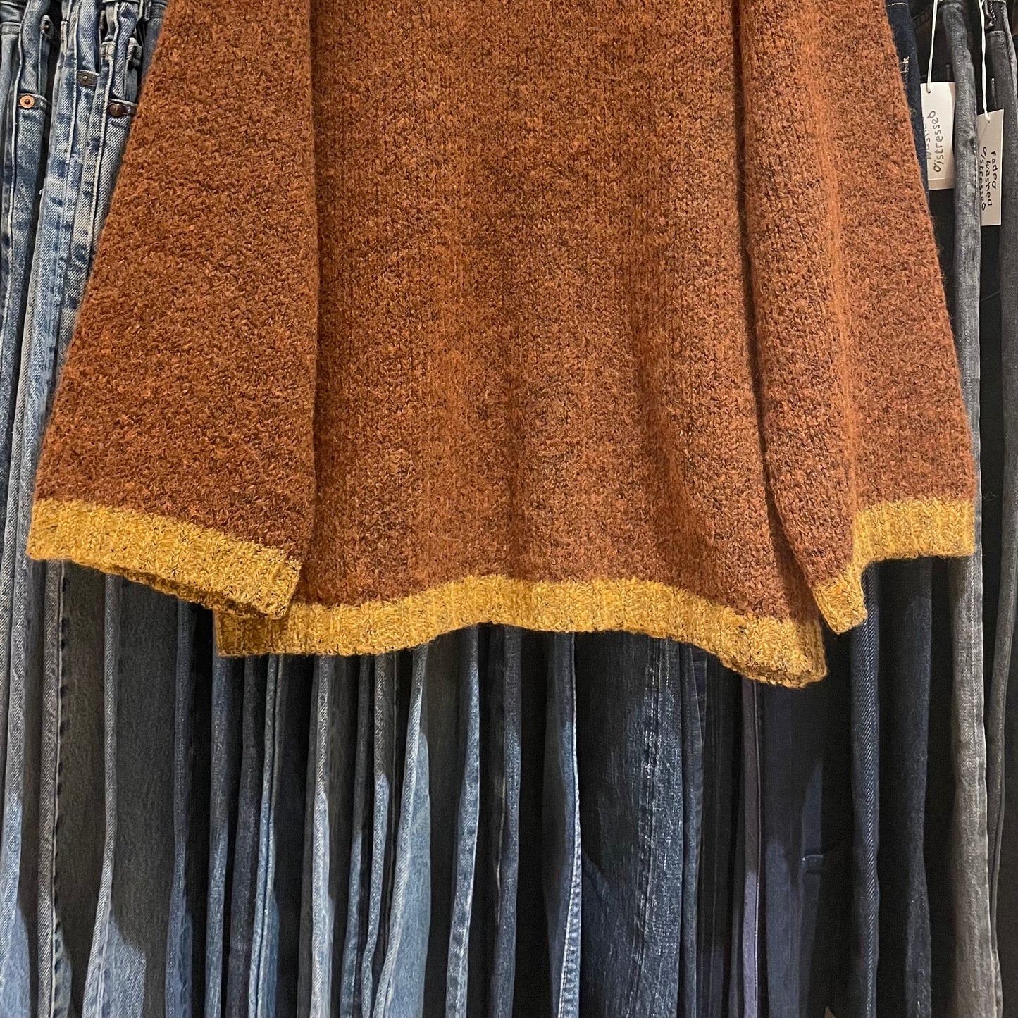 Contrast Trim Wool Knit Sweater Brown
