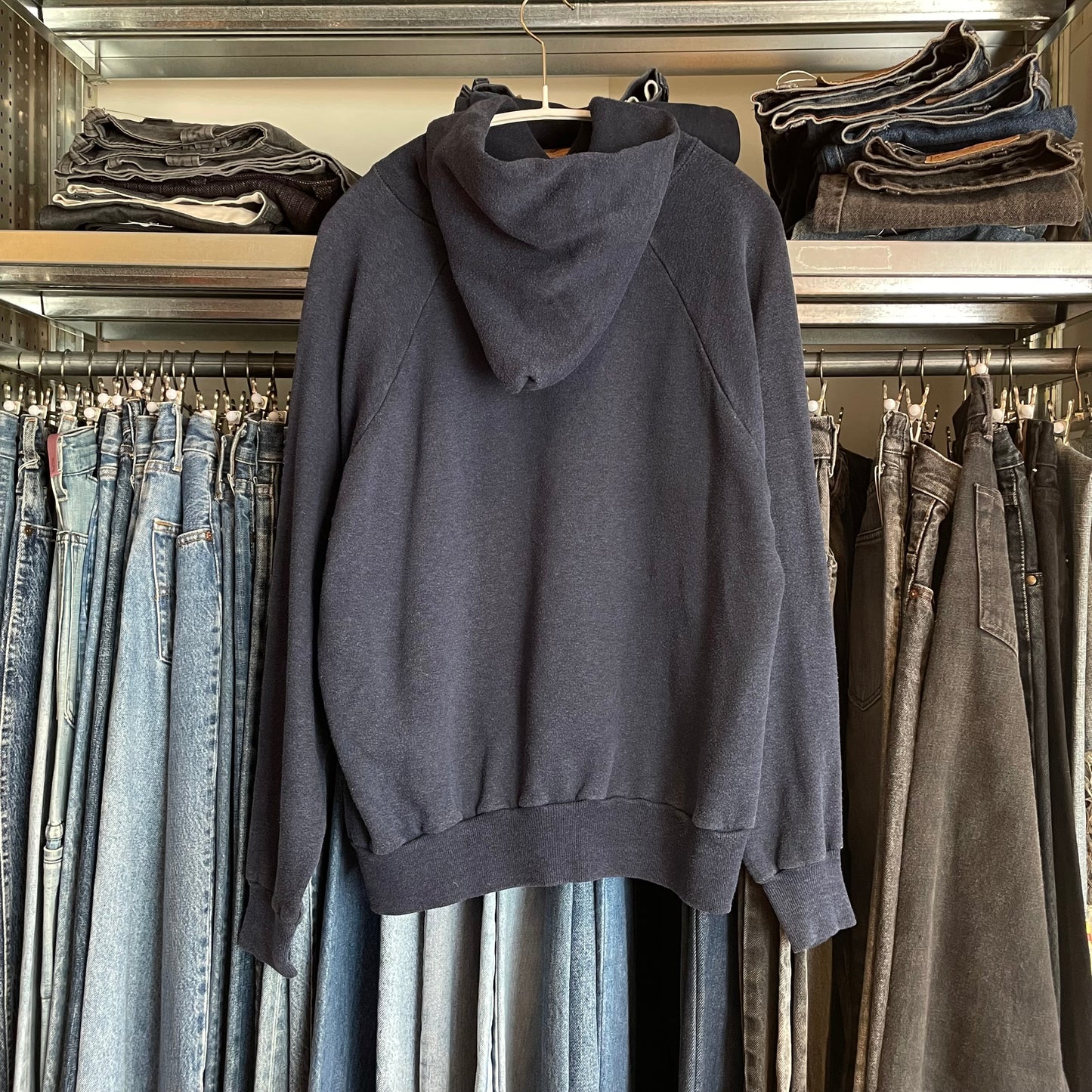 BEAVER ISLAND Hoodie Navy