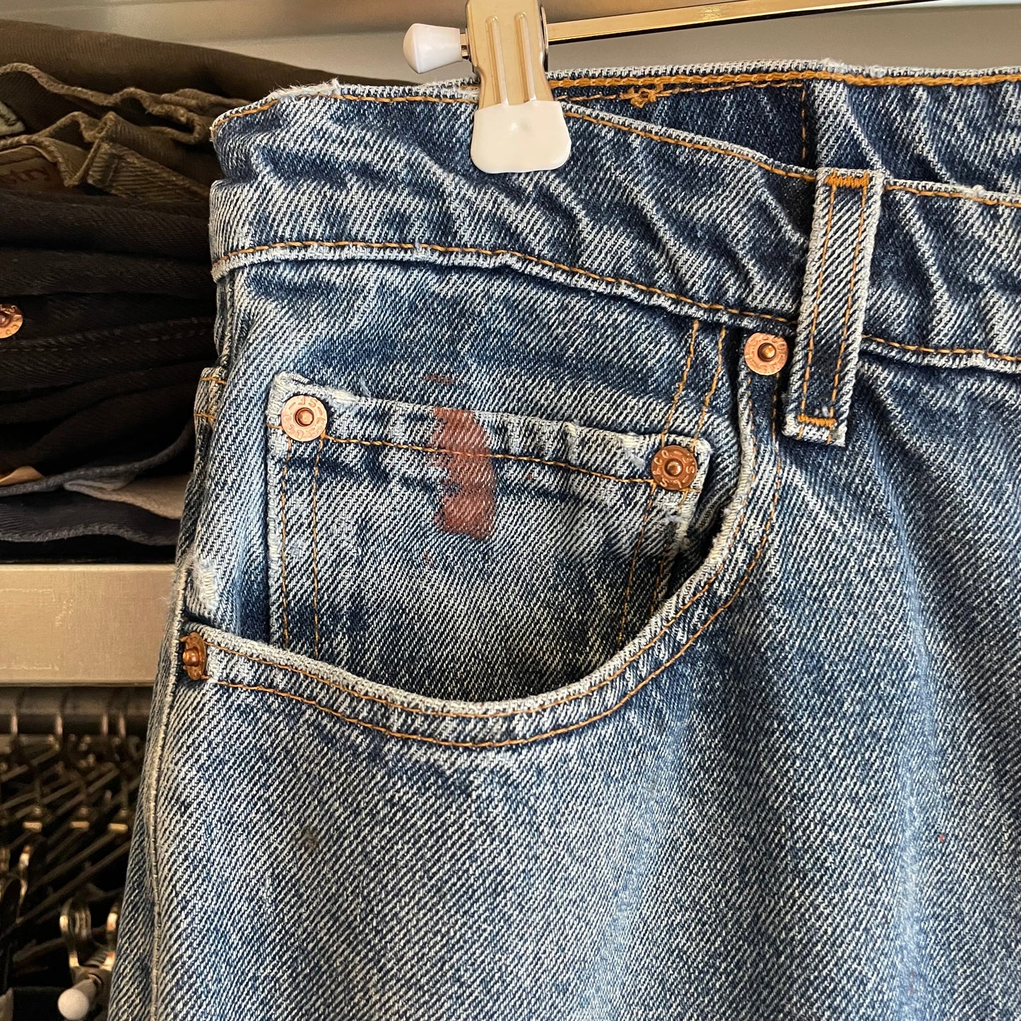 Paint-Stained 550 Relaxed Fit Jeans Blue