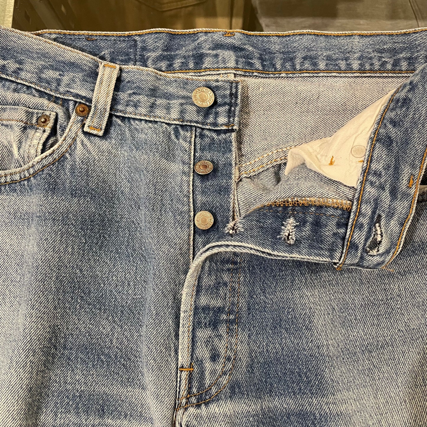 501 Jeans Regular Straight Light Wash Blue