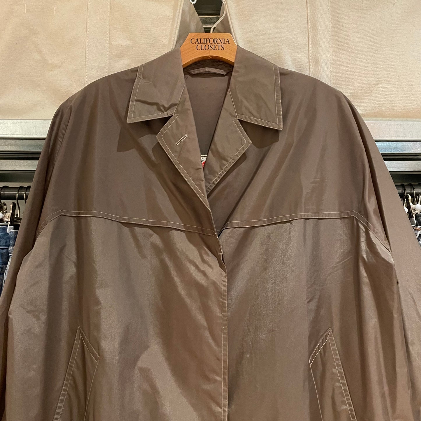 Rhodiatoce Nylon Coat Brown