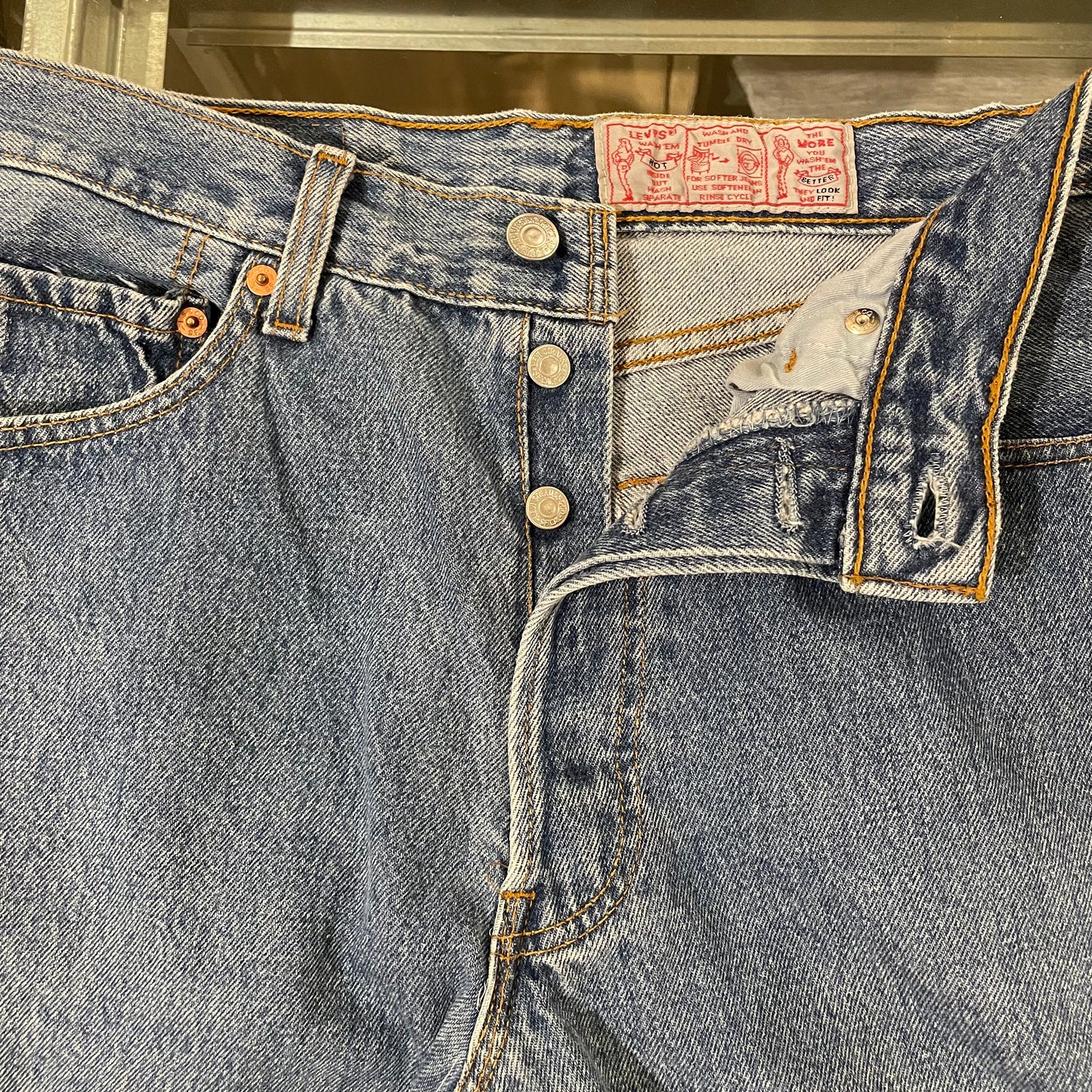 901 Jeans Regular Tapered Medium Wash Blue