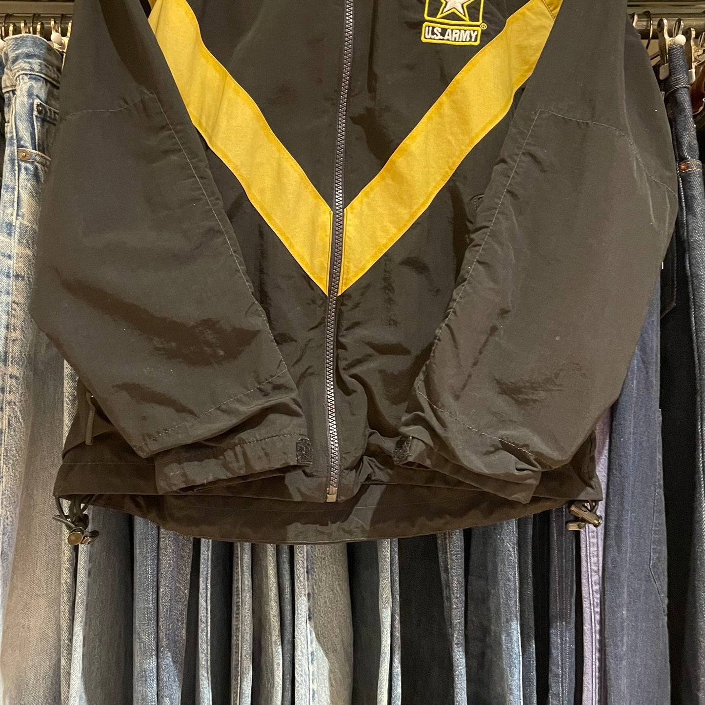 U.S. Army APFU Windbreaker Jacket Black Yellow