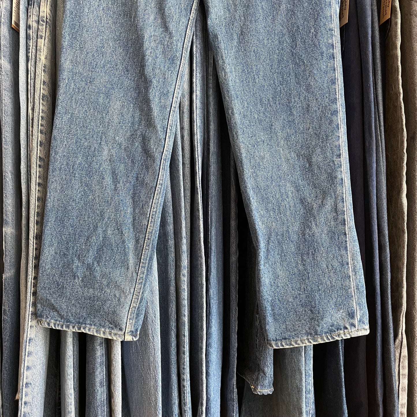 501 Jeans Regular Tapered Medium Wash Blue