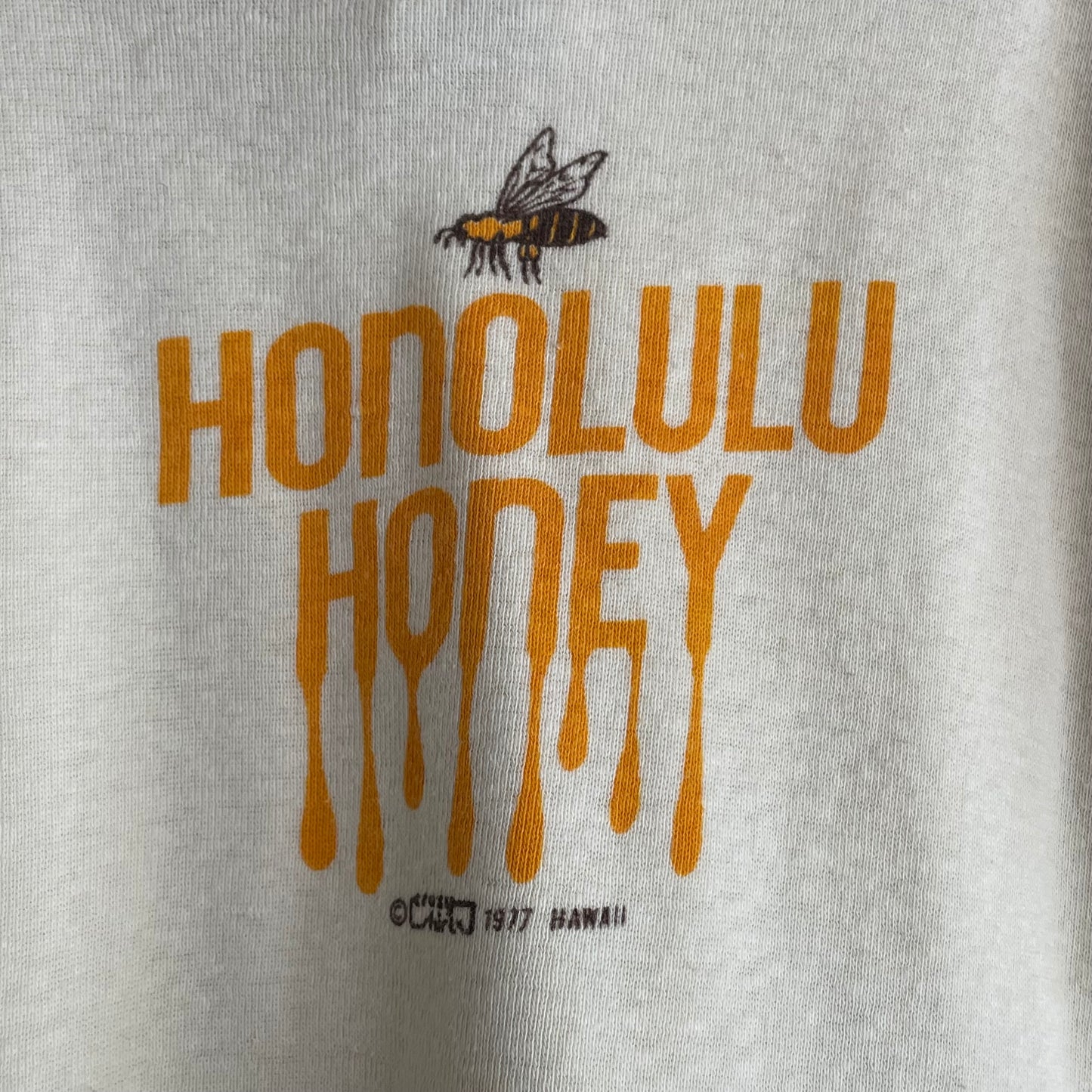 Honolulu Honey Sleeveless Shirt