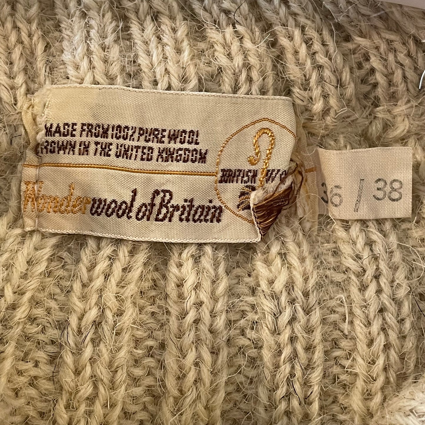 Suede Shoulder Knit Sweater Cream