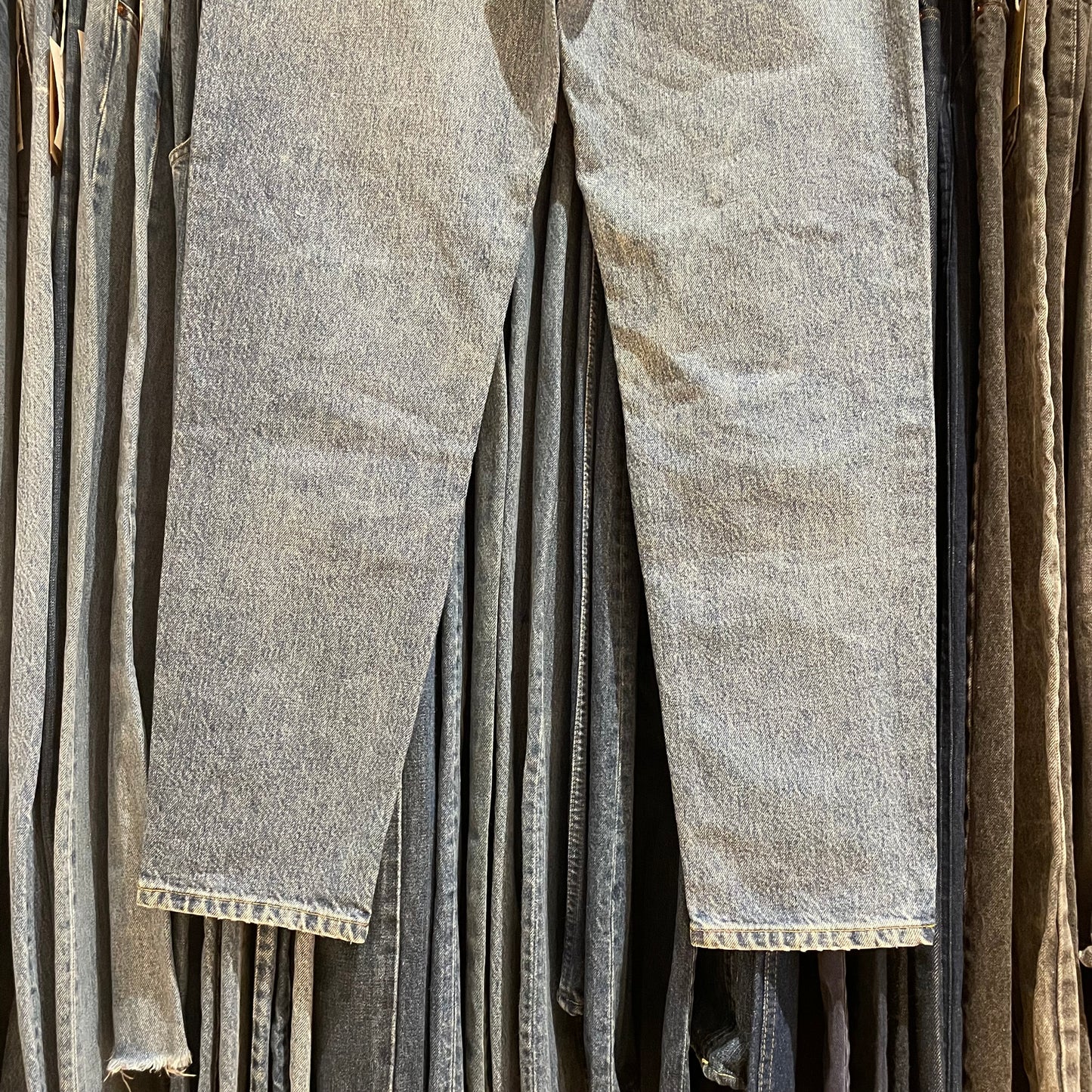 Regular Taperer Jeans Mid Wash Blue