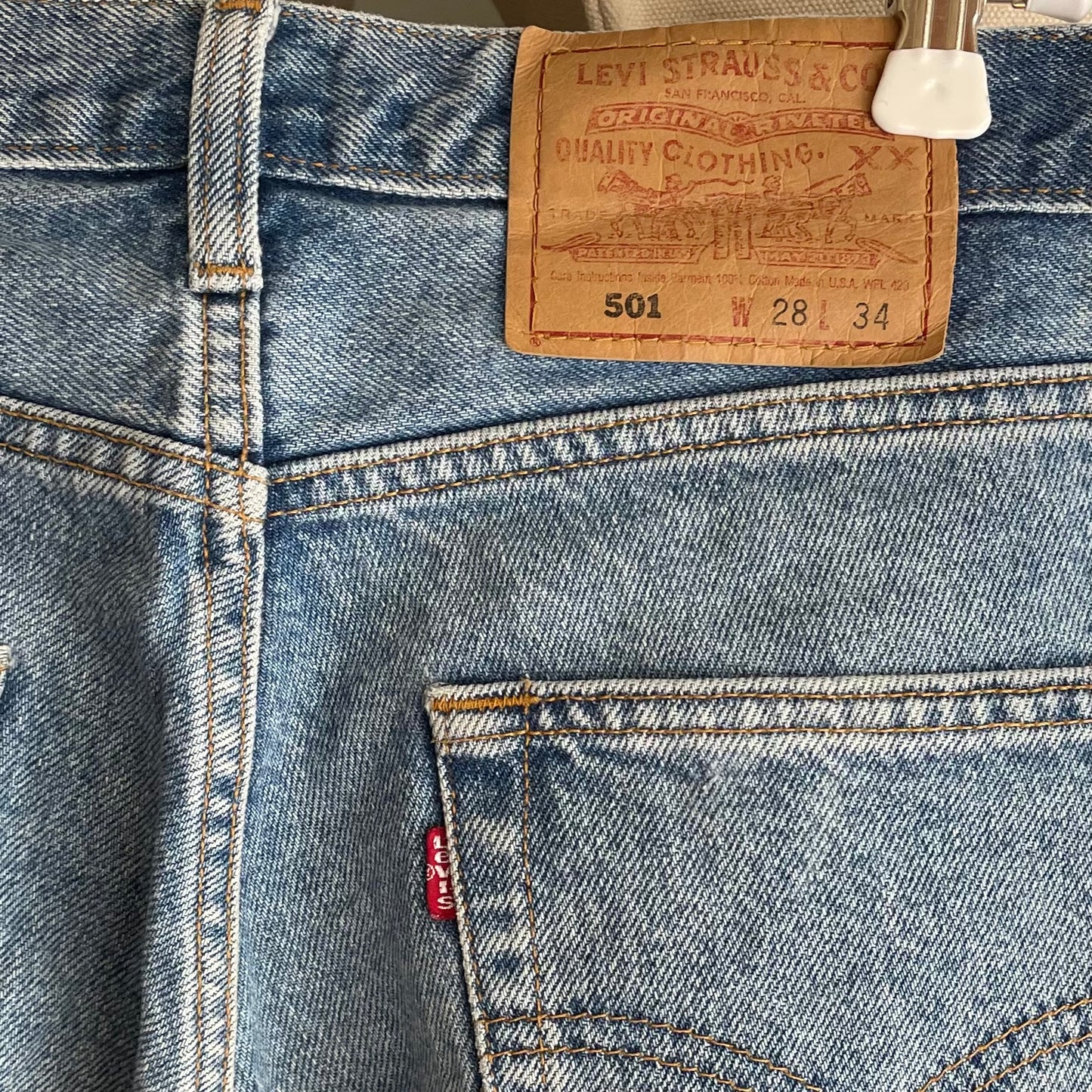 501 Jeans Regular Straight Light Wash Blue
