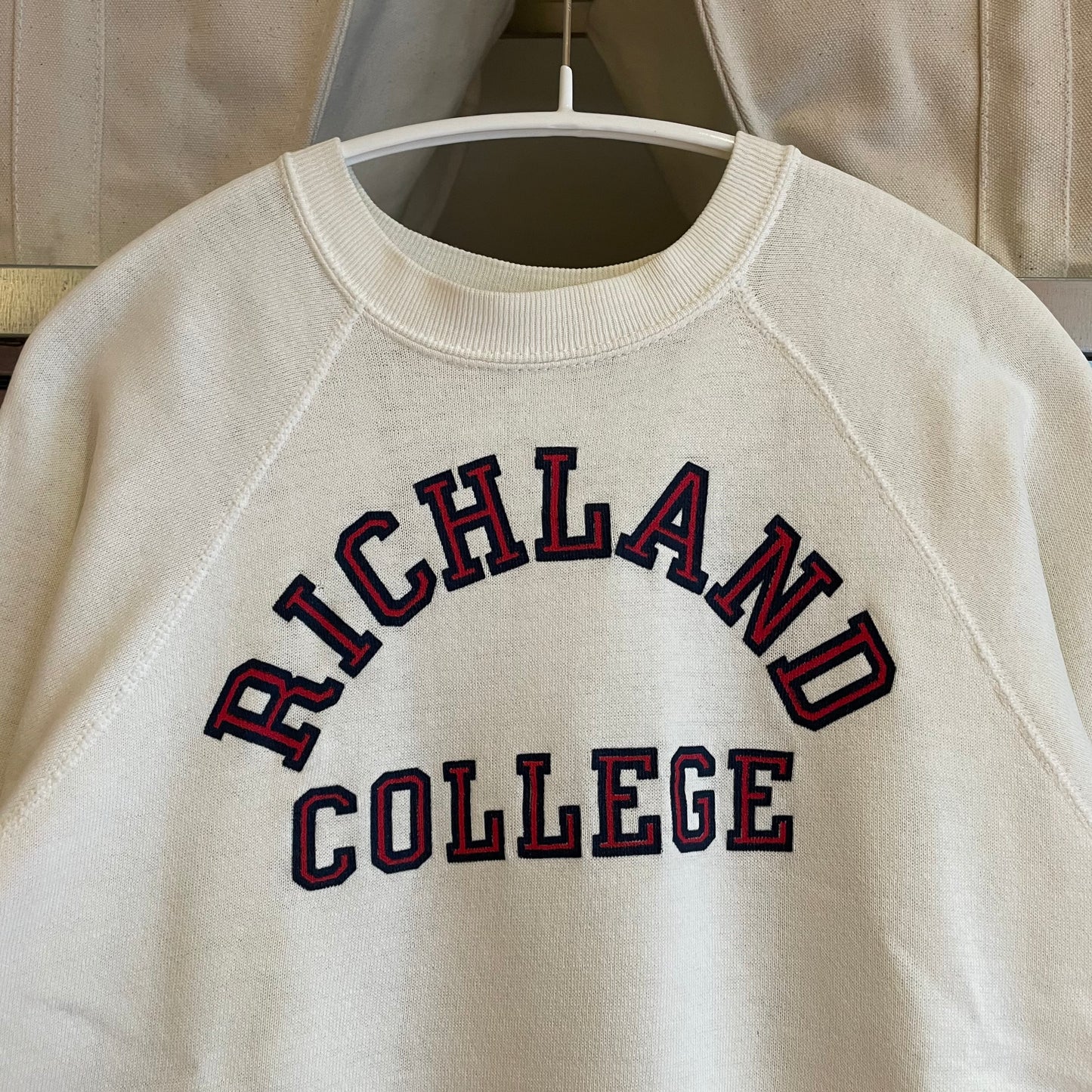 Collegiate Raglan Sweatshirt White