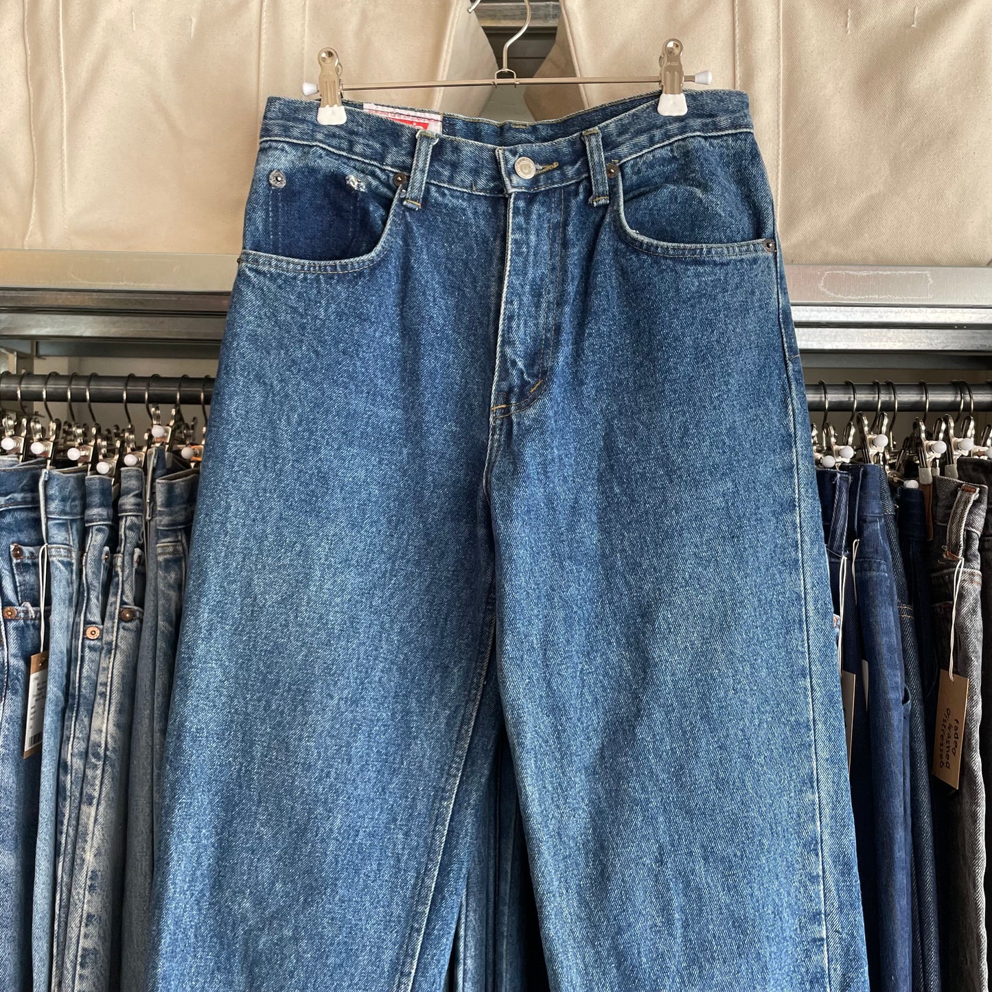 501 Jeans Regular Tapered Medium Wash Blue
