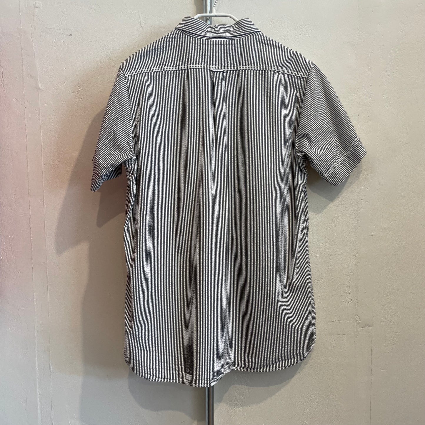 Striped Short-Sleeve Shirt White Black Double-Stitched