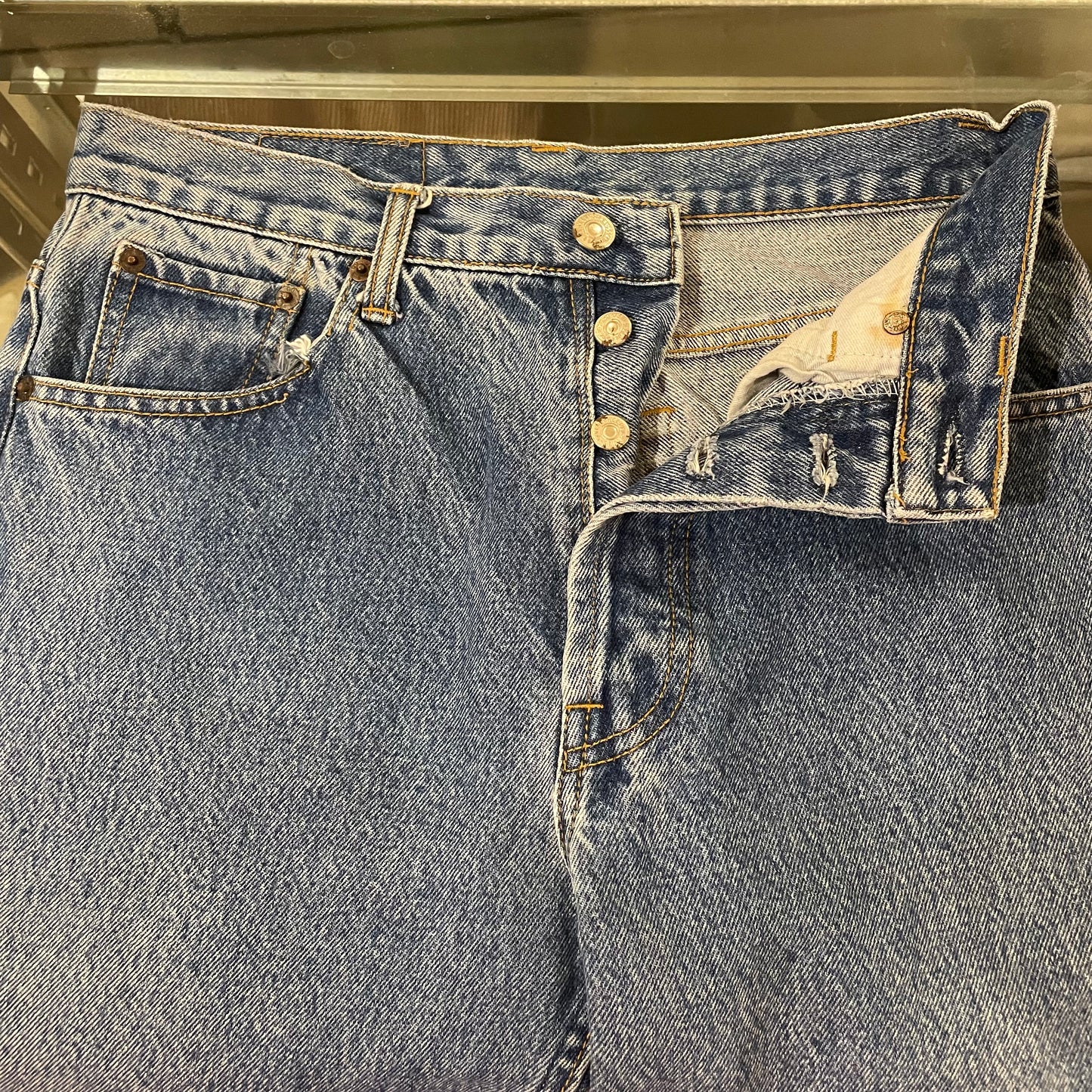 501 Jeans Regular Straight Light Wash Blue