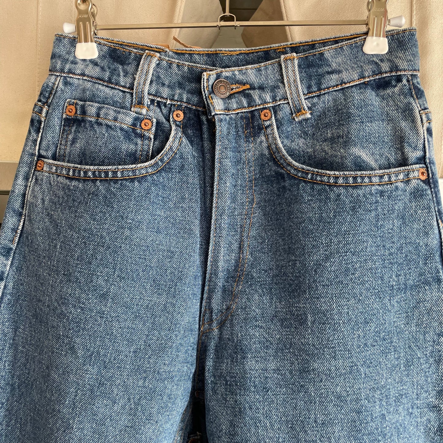 550 Jeans Regular Tapered Medium Wash Blue