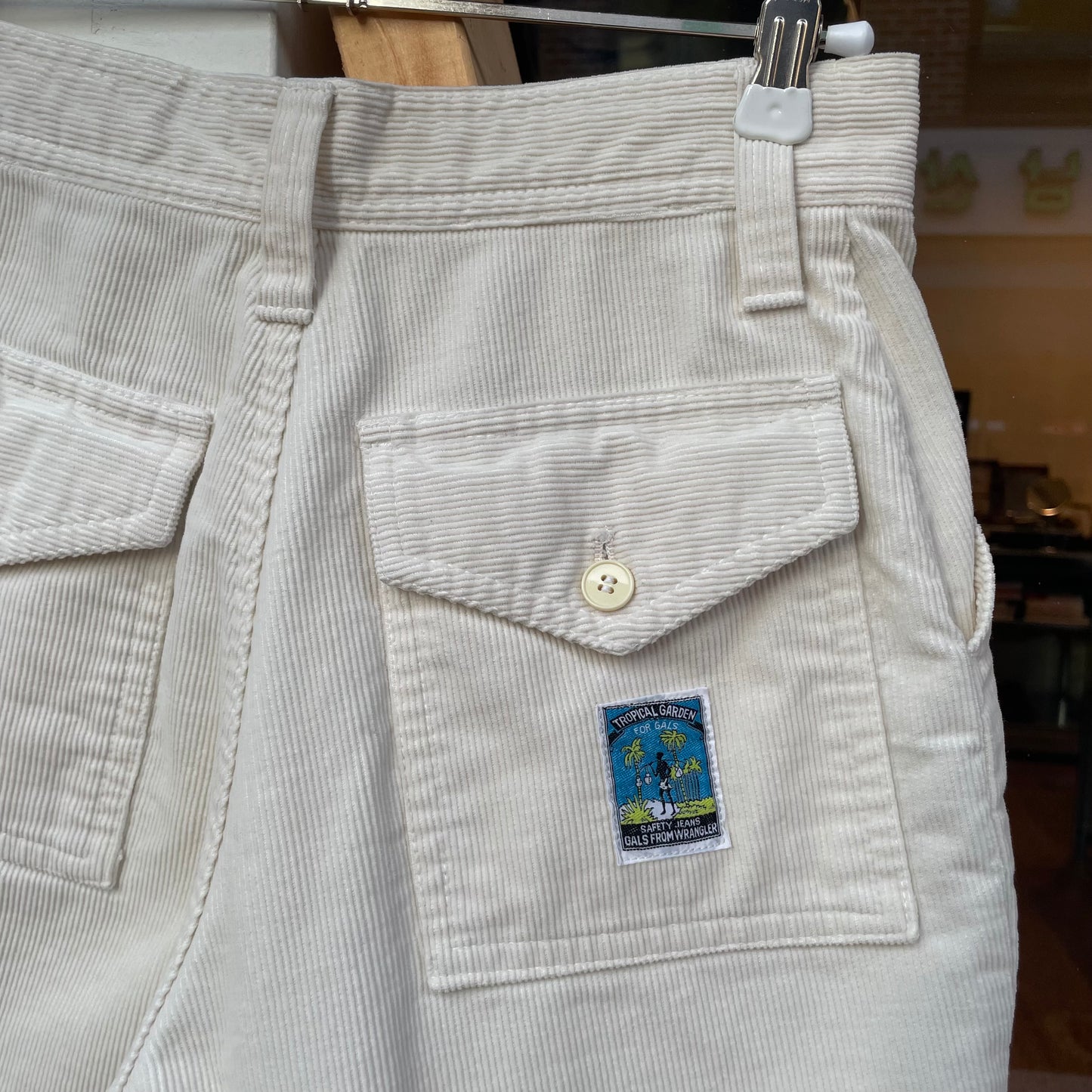 Corduroy Cargo Shorts Ivory