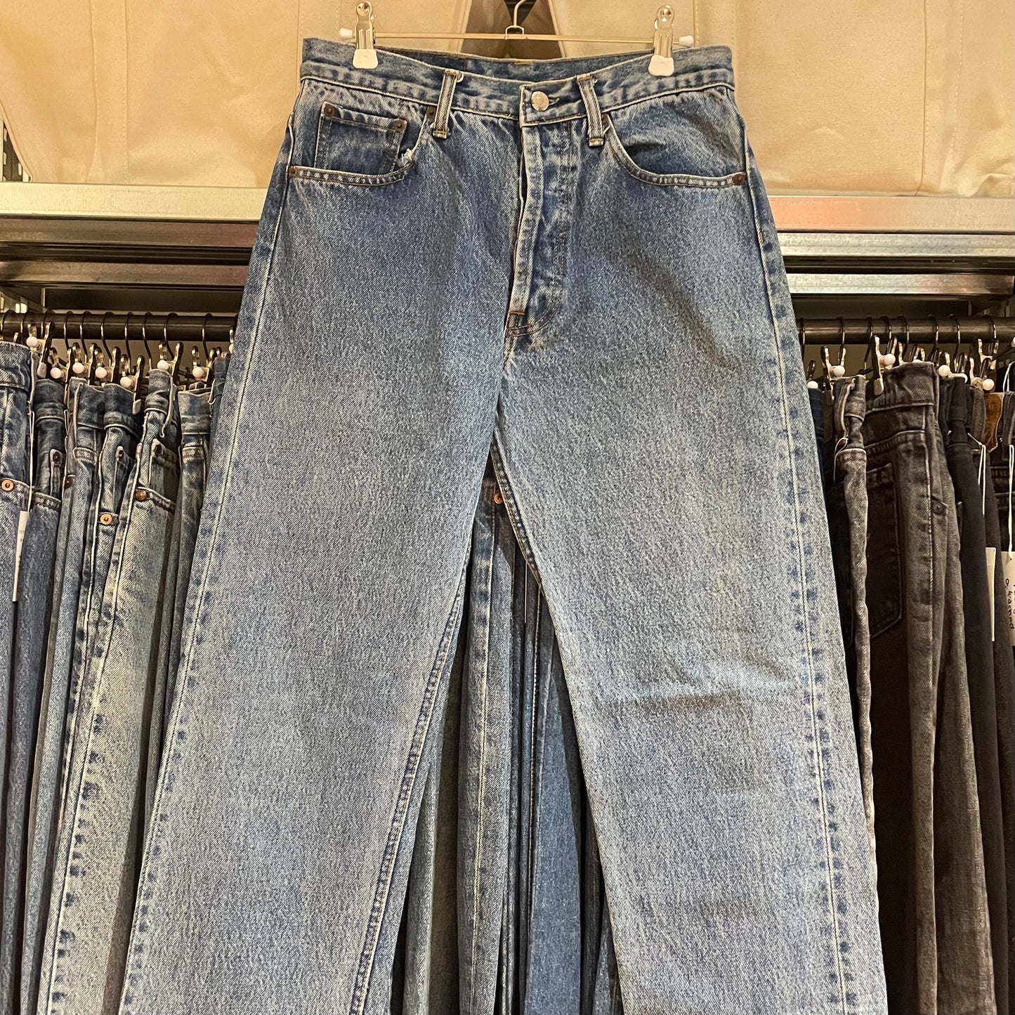 501 Jeans Regular Straight Light Wash Blue