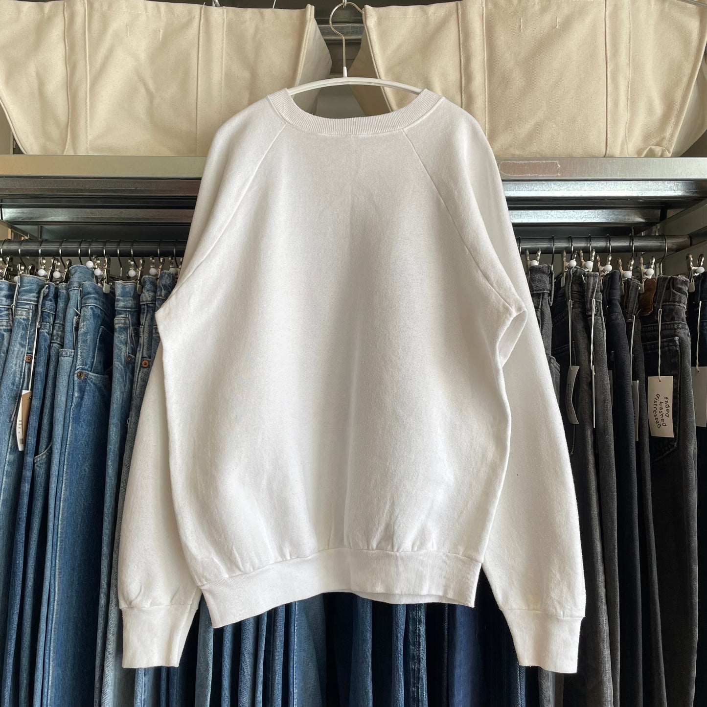 Vestavia East Eagle Sweatshirt Raglan White