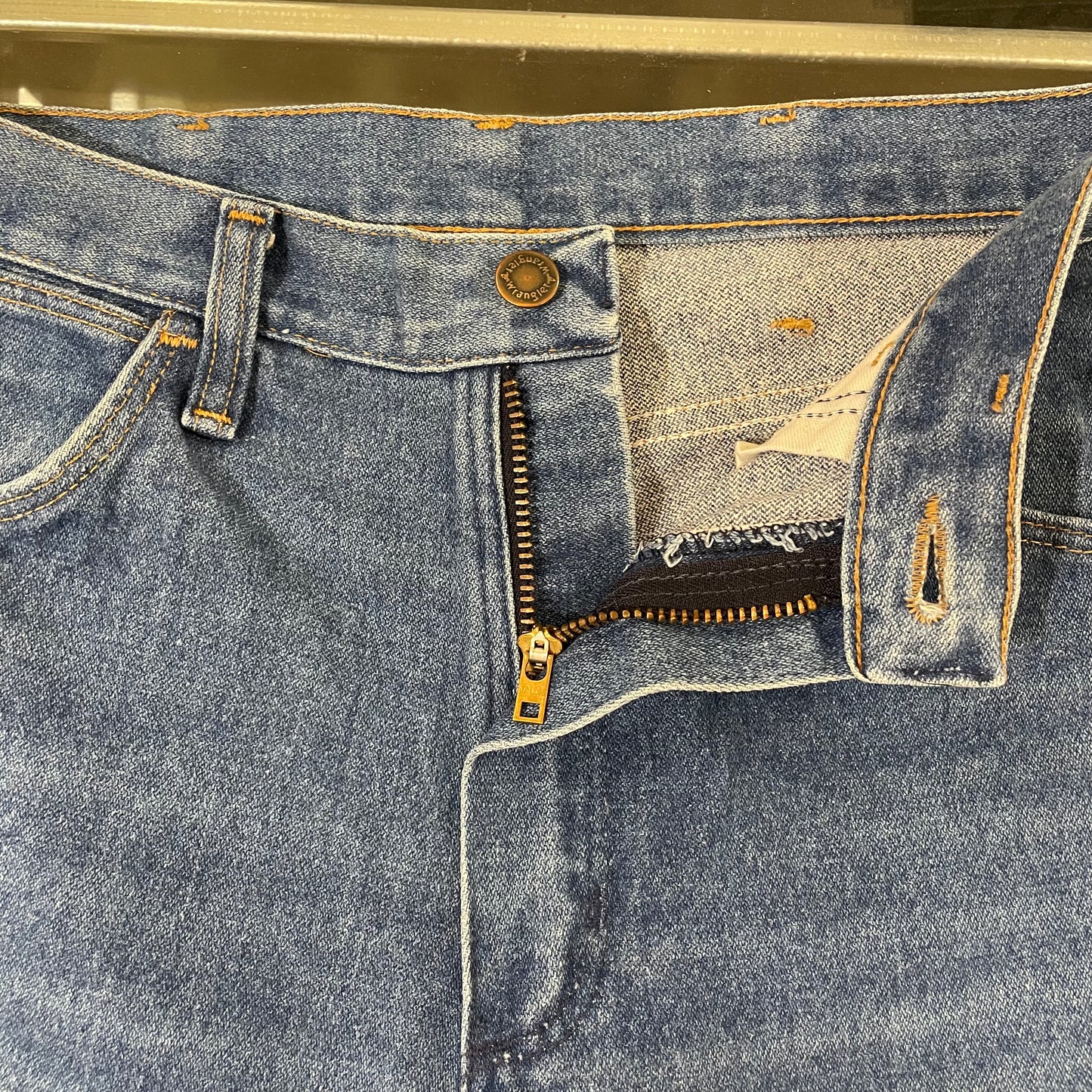 Regular Straight Jeans Mid Wash Blue Talon Zip