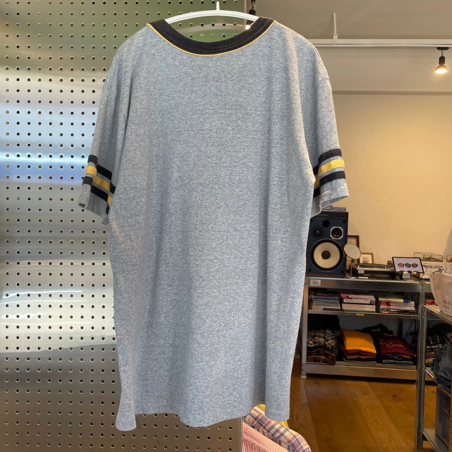 Shockers Mascot Ringer Tee Grey/Black
