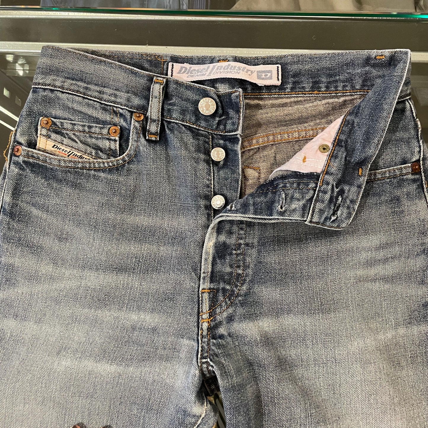 Light Wash Tapered Denim Jeans Italy