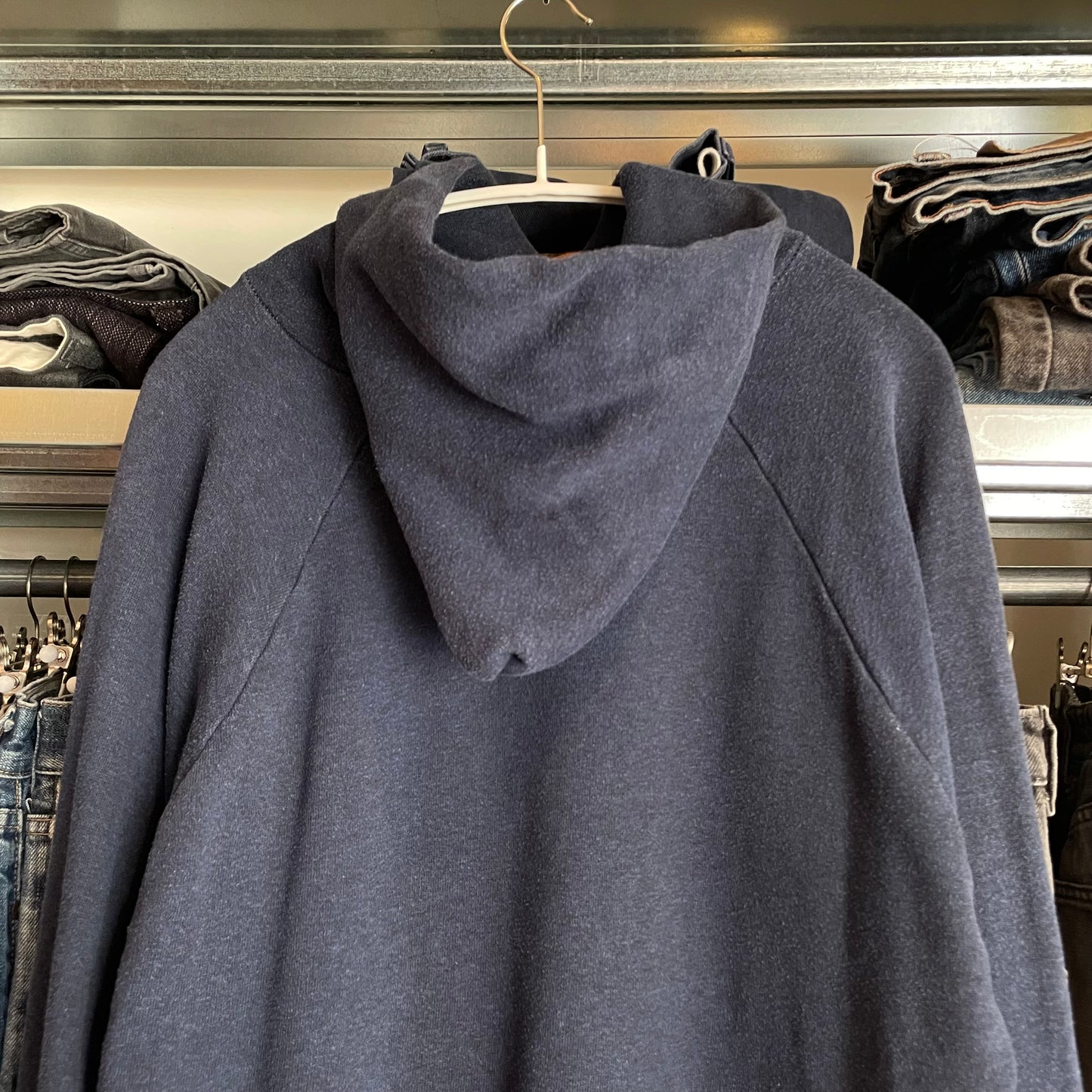 BEAVER ISLAND Hoodie Navy