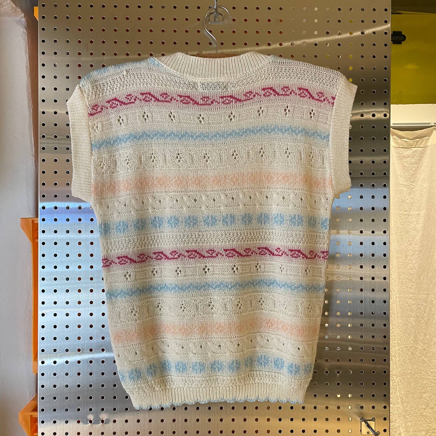 Stripe Vest Acrylic / Nylon