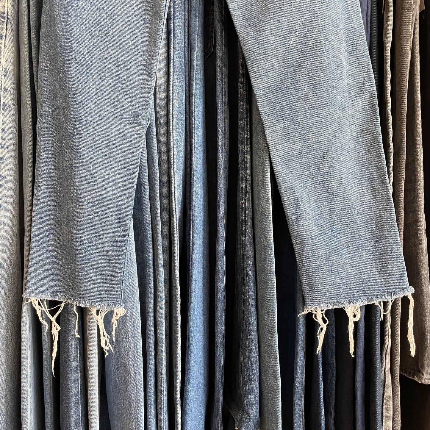 550 Jeans Regular Tapered Medium Wash Blue