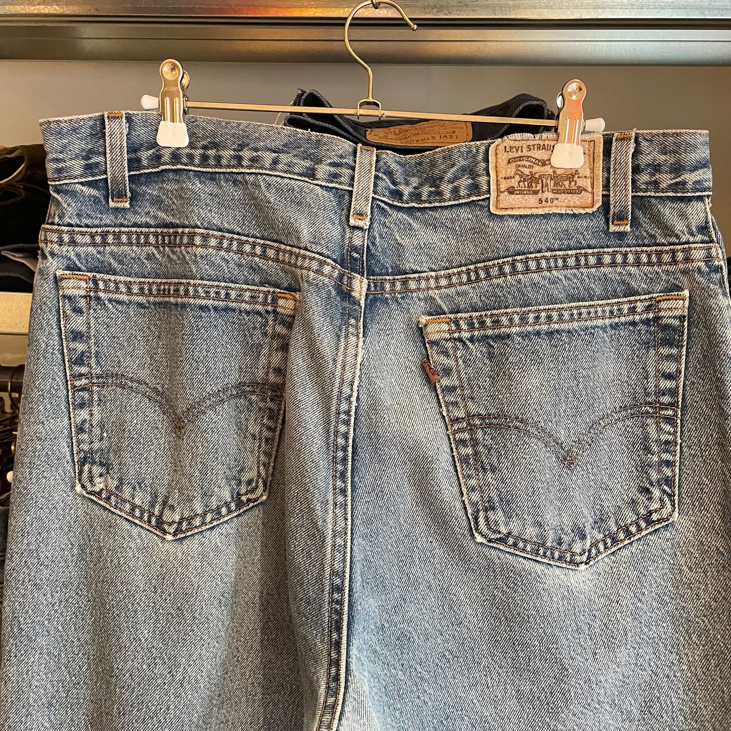 540 Jeans Brown Tab Relaxed Tapered fit