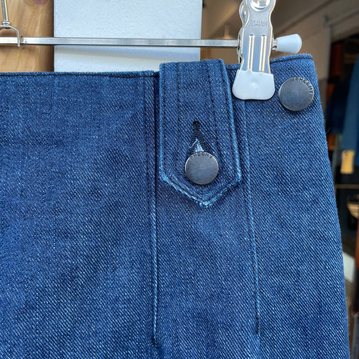 Back Slit Straight Denim Skirt Navy