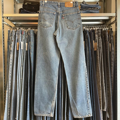 Paint-Stained 550 Relaxed Fit Jeans Blue