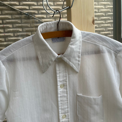 Button-Up Shirt White