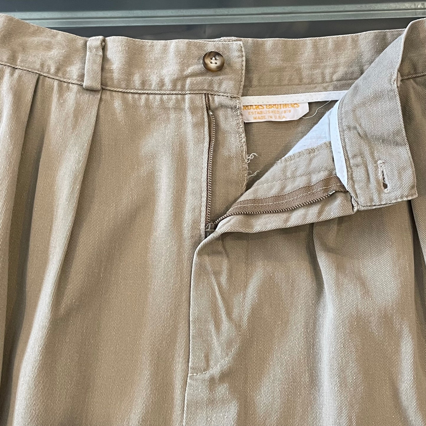 Pleated Chino Skirt Beige