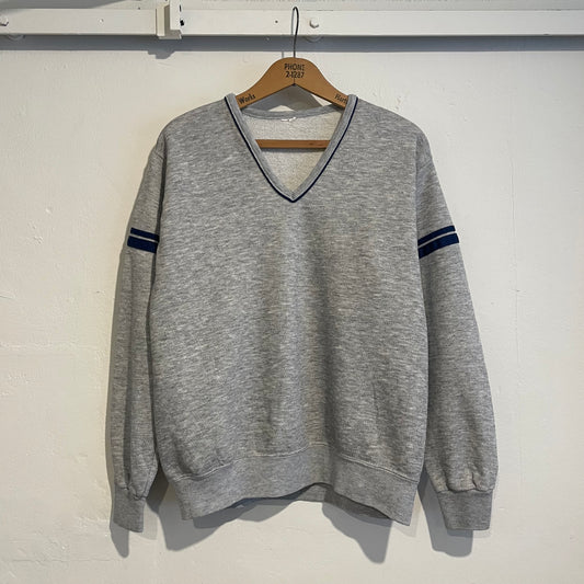 V-neck Sweatshirt Grey