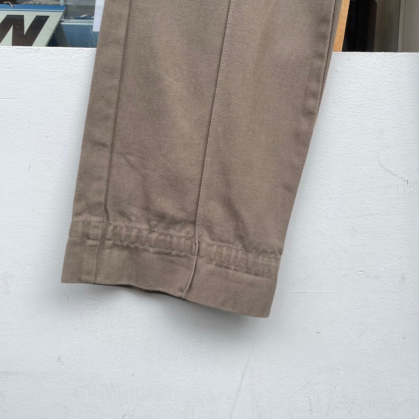 Tuck Chino Pants Straight Khaki