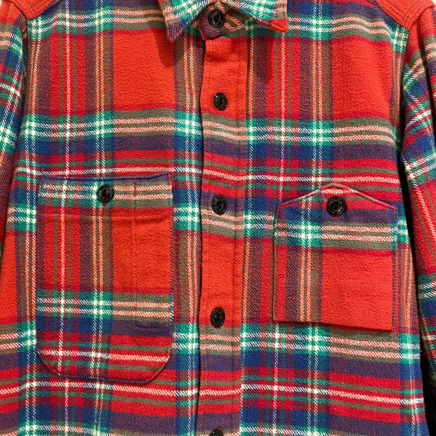 Asymmetric Pocket Plaid Flannel Red/Green