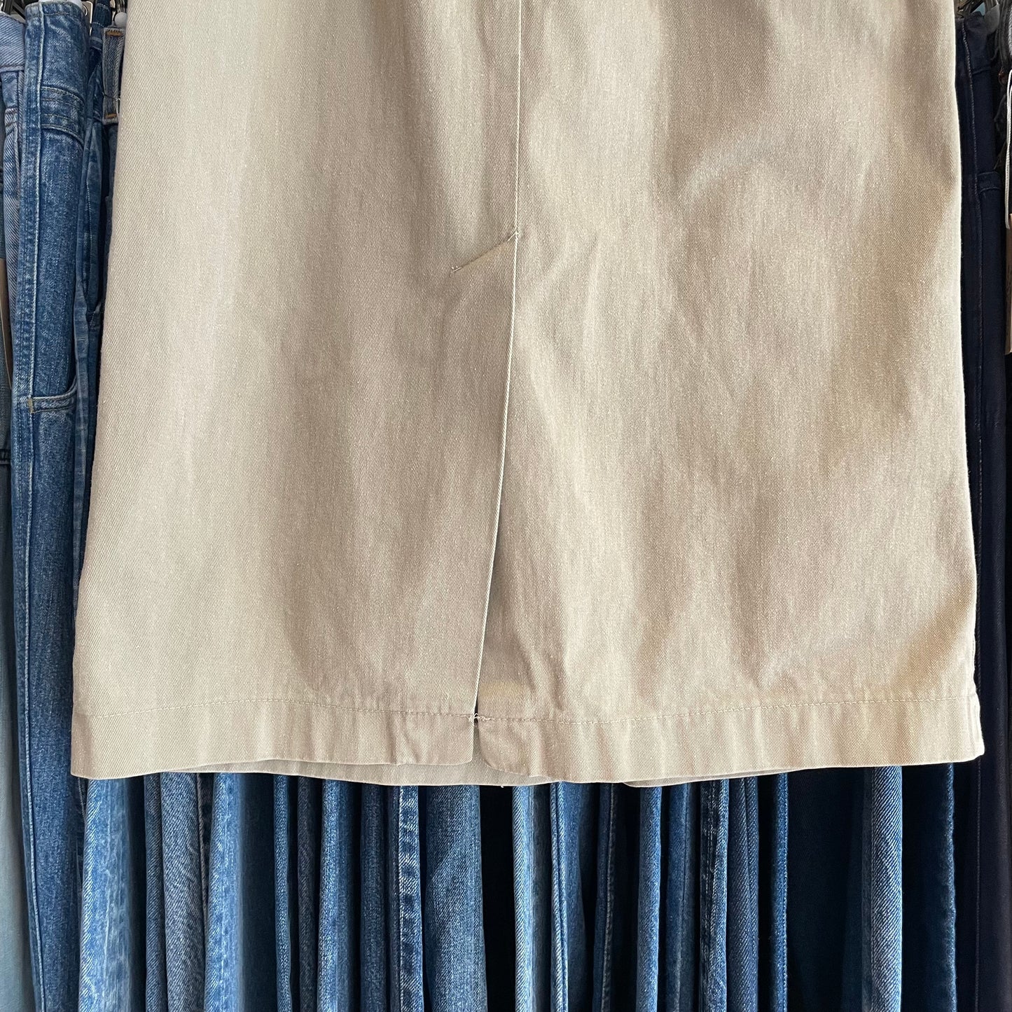 Pleated Chino Skirt Beige