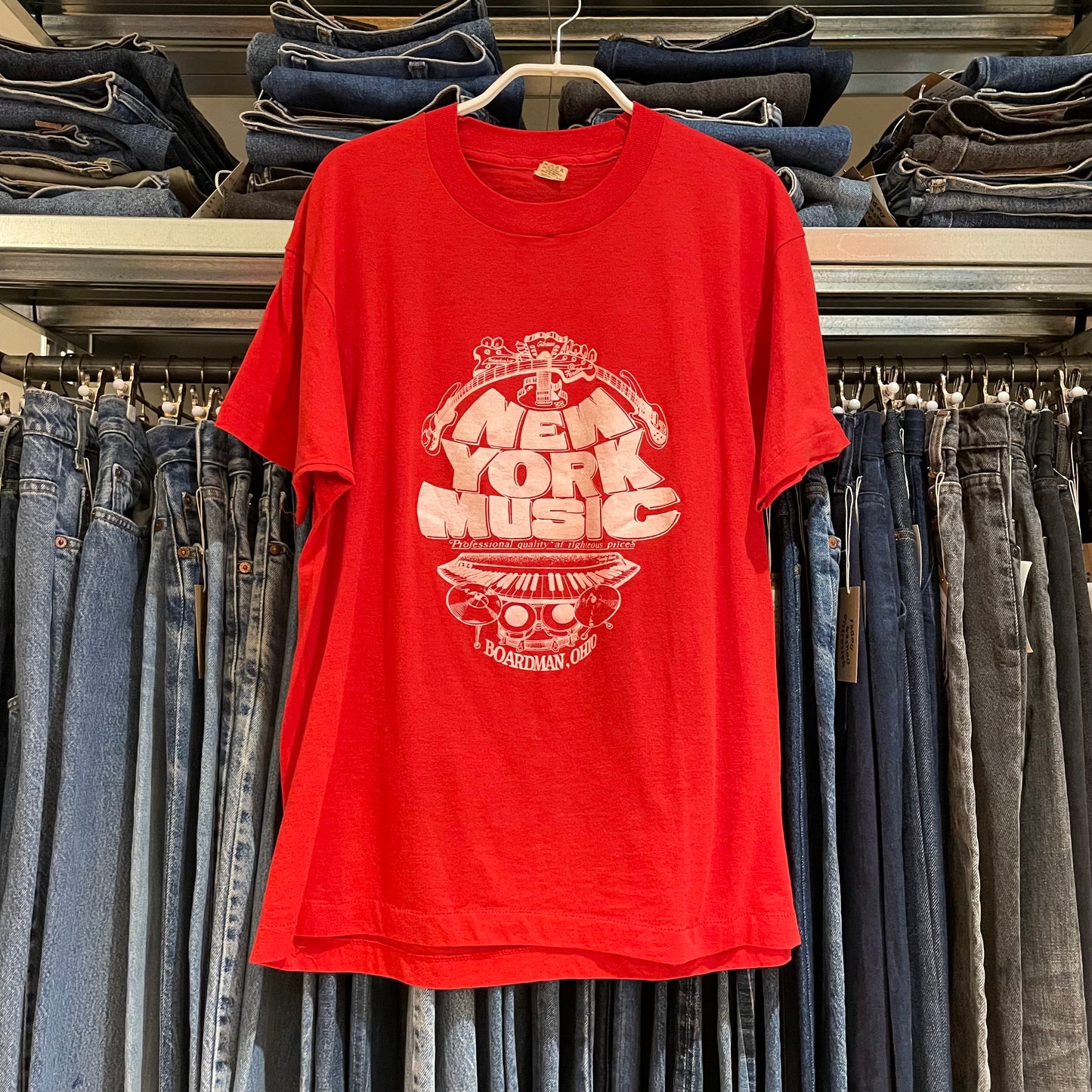 New York Music Single-Stitch T-Shirt Red