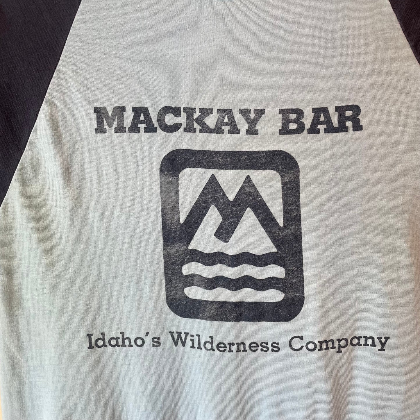 Mackay Bar Raglan T-Shirt