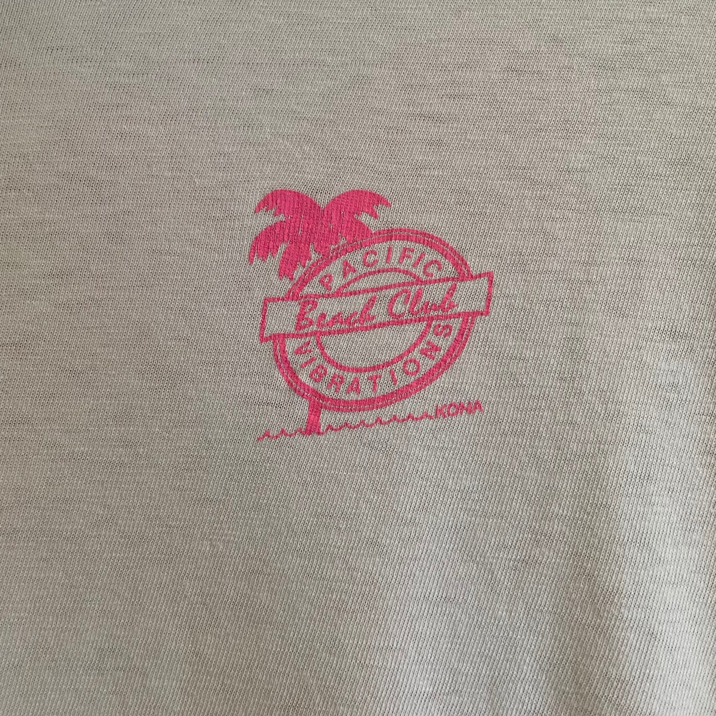Pacific Beach Club Palm Graphic Tee White