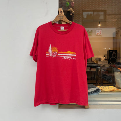Lincoln Montana Sunset Mountain Souvenir Tee