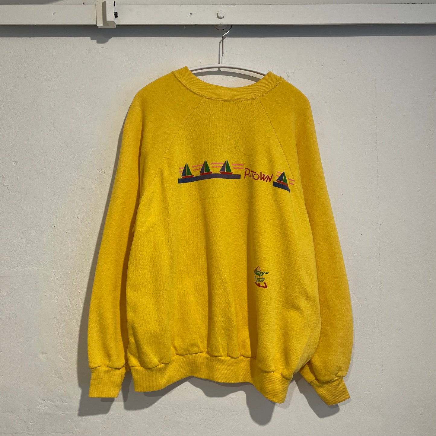 P-TOWN Printed Sweatshirt Yellow