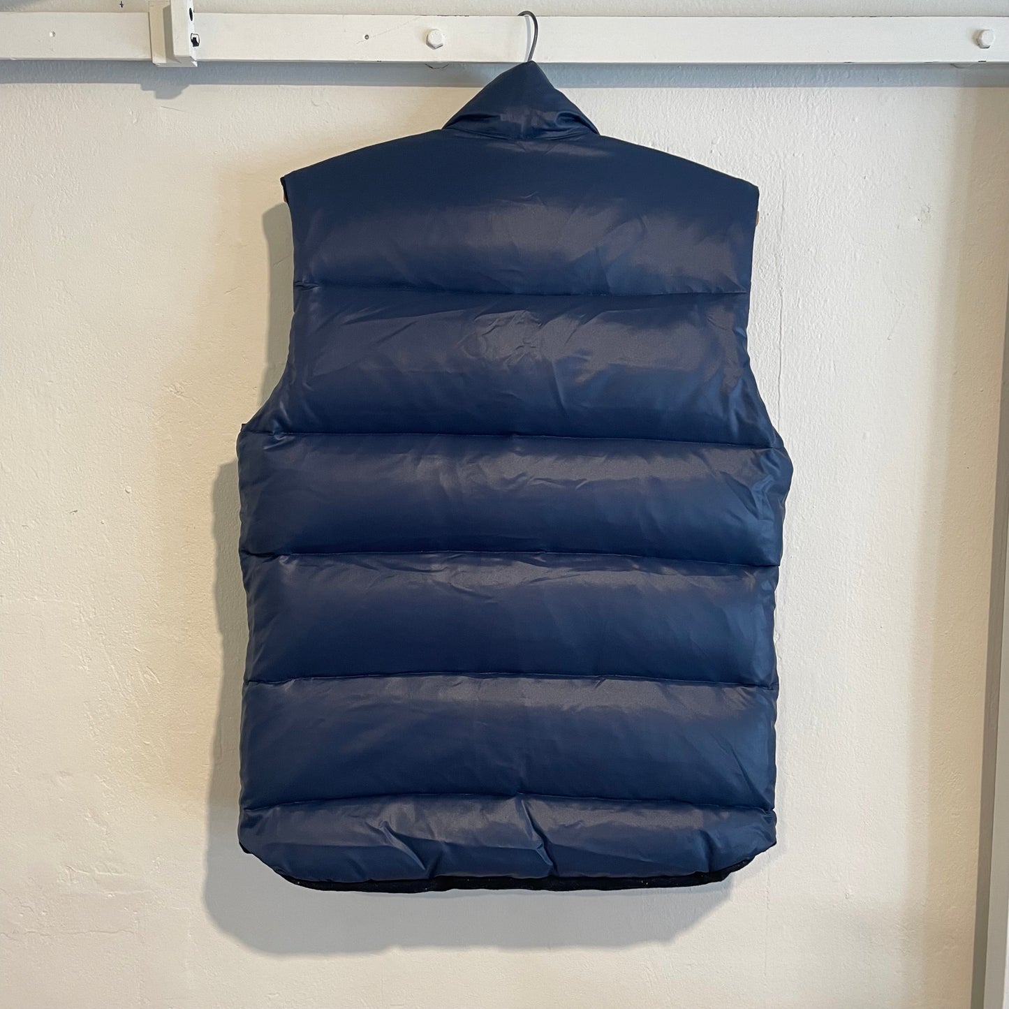 Snap-Front Puffer Vest Navy Reversible