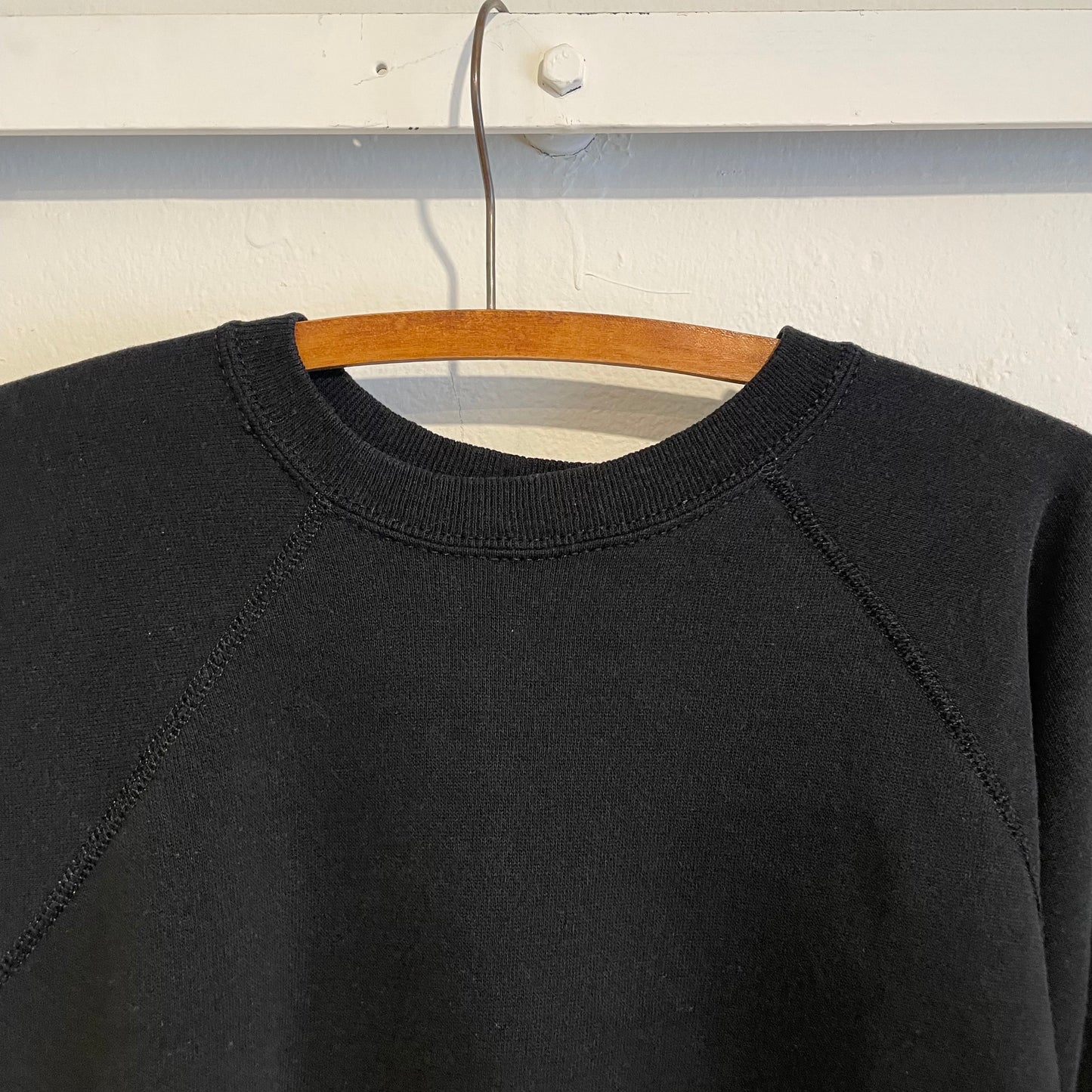 Raglan Blank Sweatshirt Black