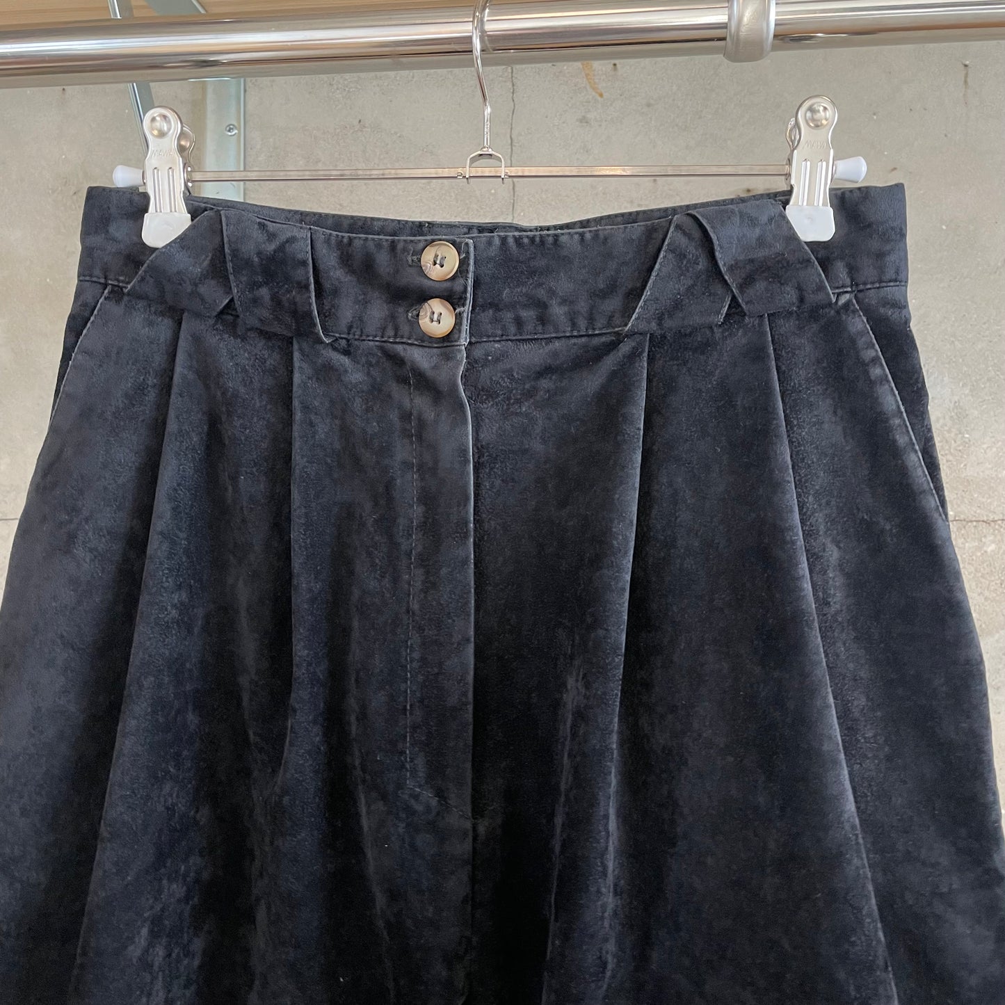 Pleated Shorts Black