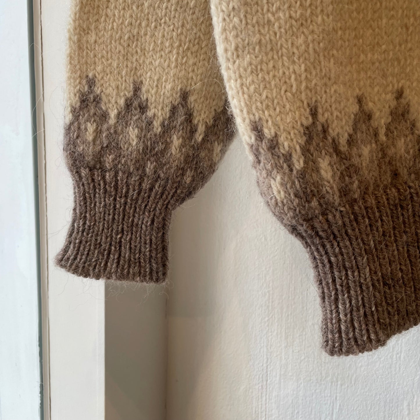 Lopapeysa Knit Sweater Beige