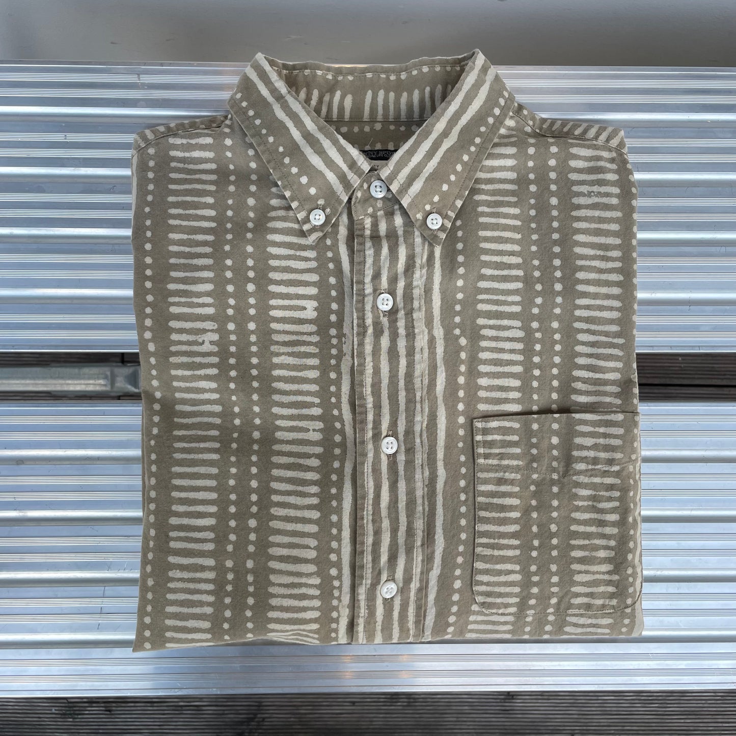 Geometric Shirt Short Sleeve Beige