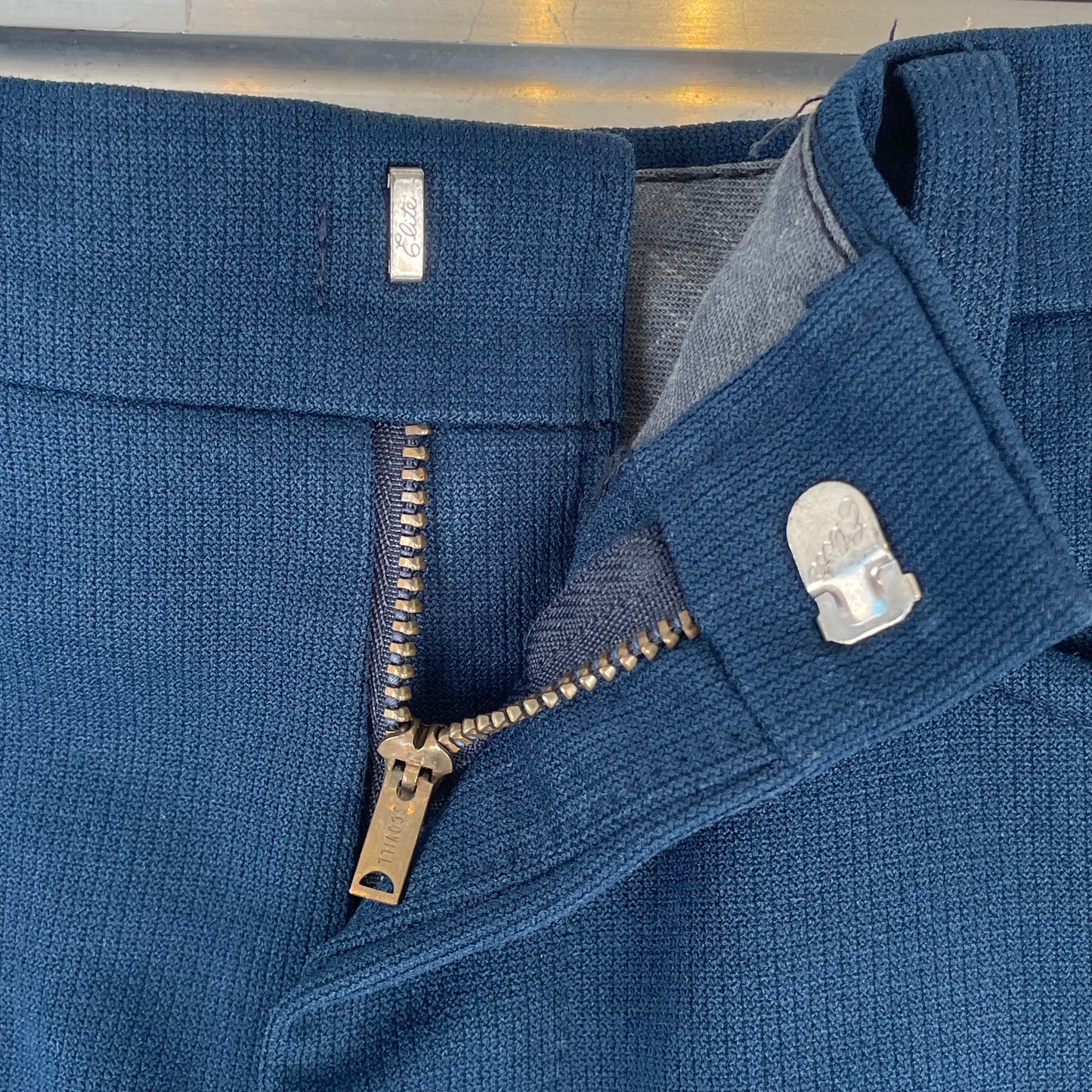 Scovill Zip Shorts Navy