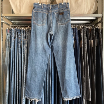 Regular Straight Jeans Medium Wash Blue