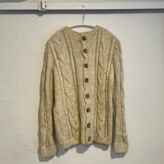 Wood Button Knit Cardigan Ivory